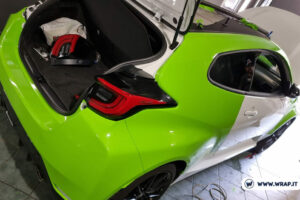 YarisGR-wrap1
