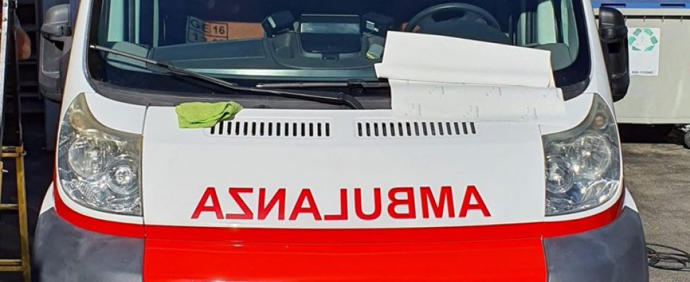 CRI-ambulanza-wrap3